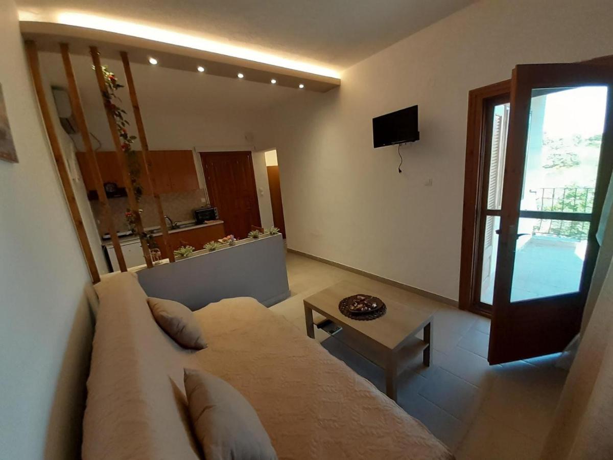 Elaionas Apt. بساكوذيا المظهر الخارجي الصورة